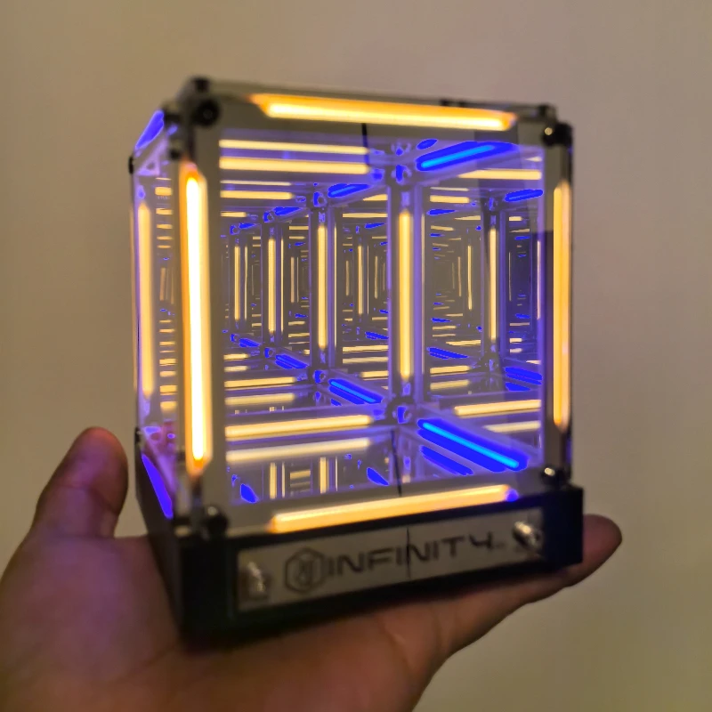 Four-Dimensional Space Hypercu - Tech Lighting Accessories 评论和价格